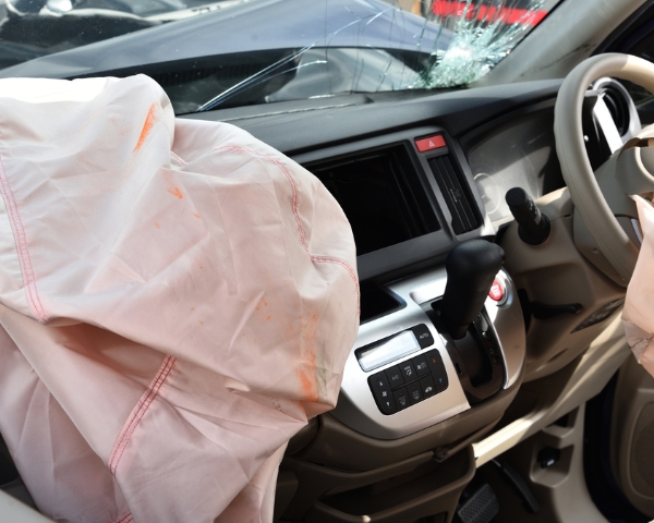 Co robić w razie kolizji drogowej?